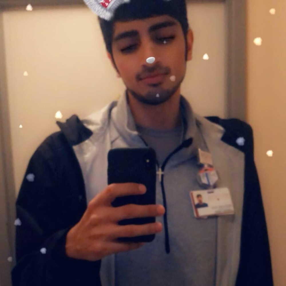 Meet your Posher, Lorenzo